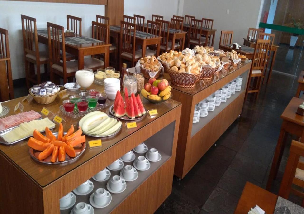 Hotel Das Acacias Сан-Себастьян-ду-Параизу Экстерьер фото